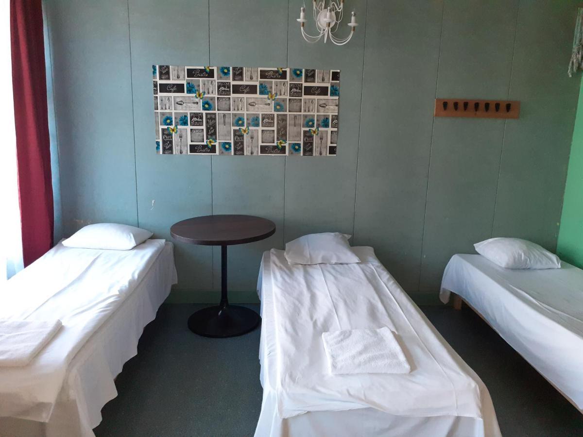 Budget Hostel Parnu Ngoại thất bức ảnh