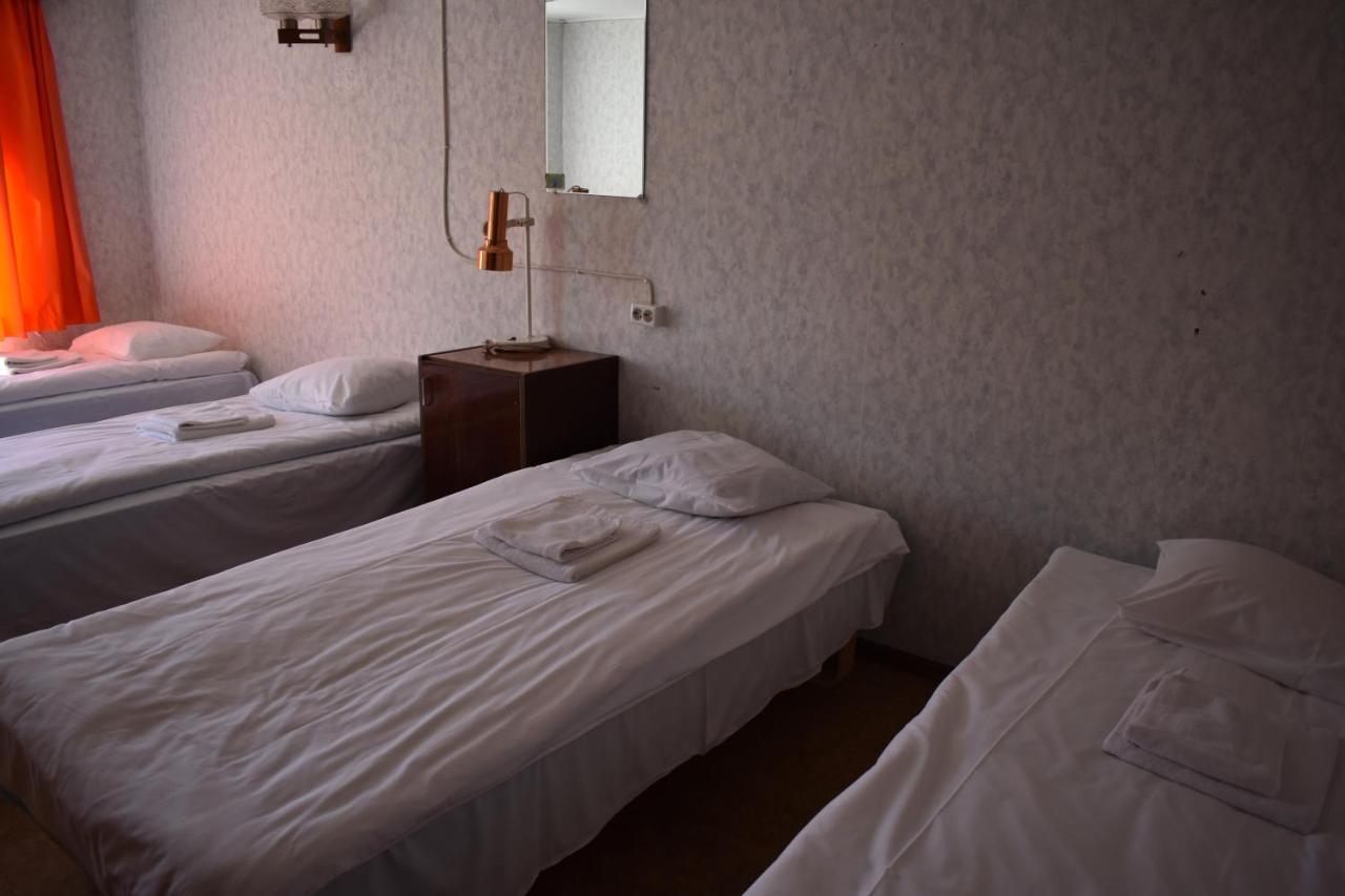 Budget Hostel Parnu Ngoại thất bức ảnh